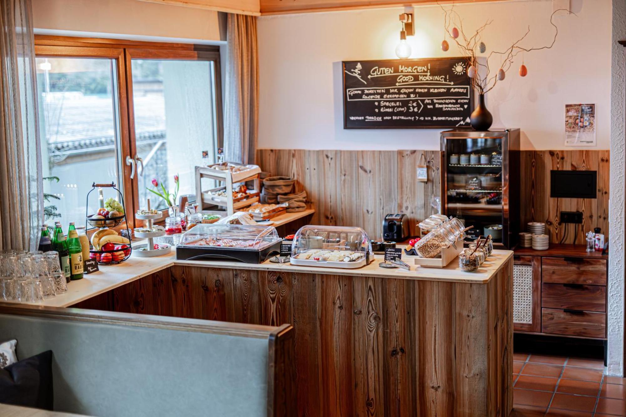 Eschenhof Bed & Breakfast Kaprun Ngoại thất bức ảnh