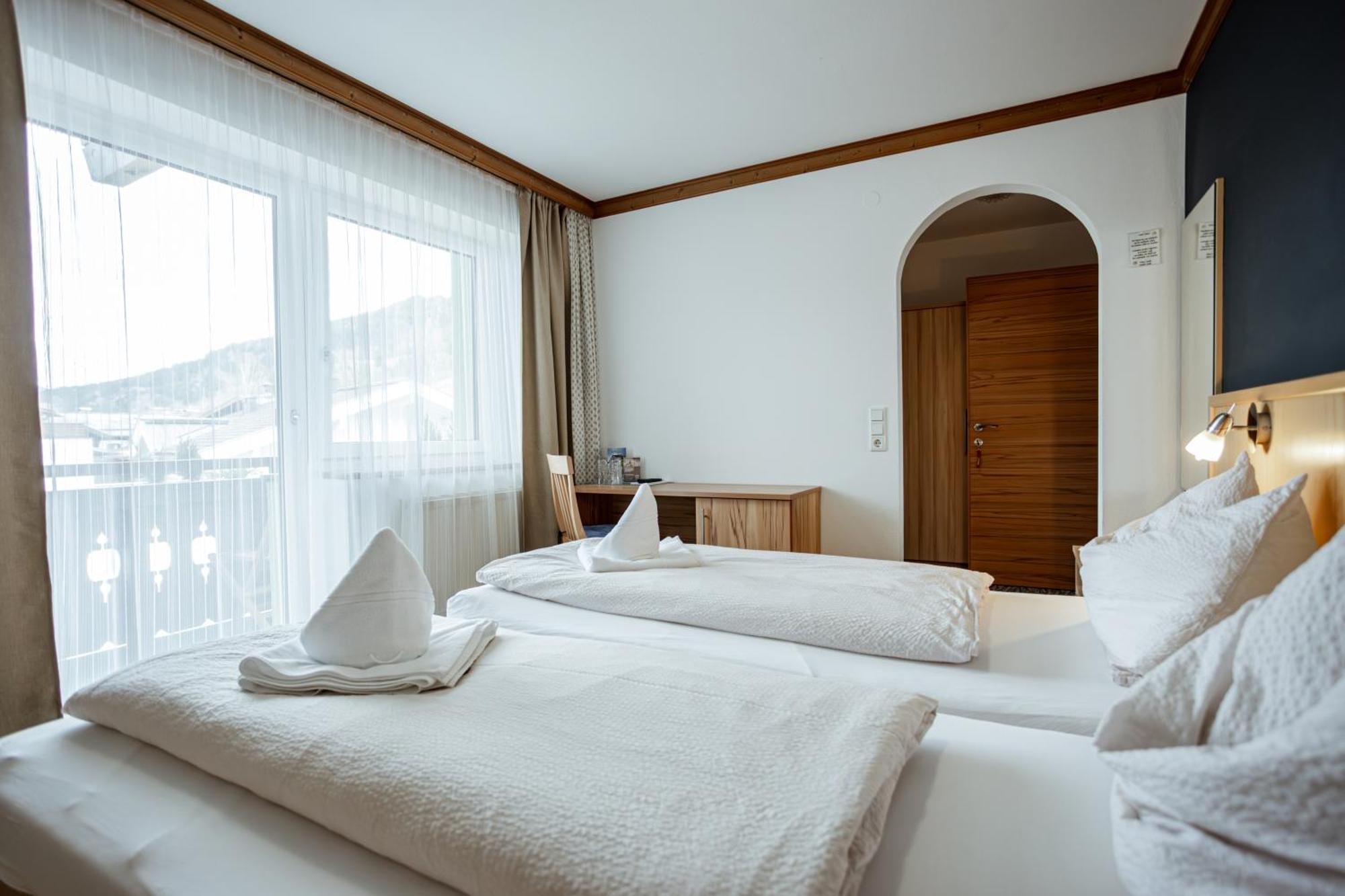 Eschenhof Bed & Breakfast Kaprun Phòng bức ảnh